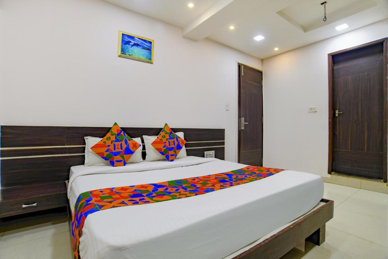Fabhotel Grand Raj Hotel